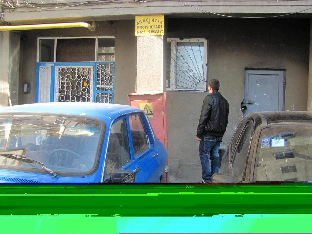 Banii ar trebui folosiți pentru lucrări de modernizare sau întreținere a blocurilor. Foto arhivă