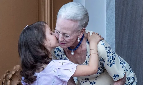 Athena contesa de Monpezat, nepoata Reginei Margrethe a II a a Danemarcei pagina oficiala (6) jpg