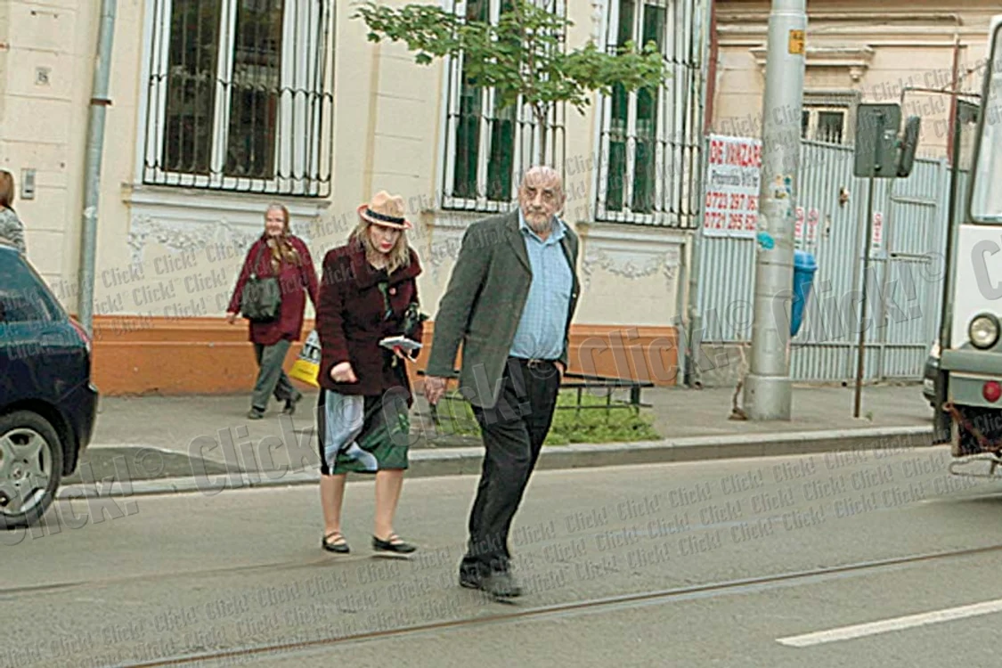 Fostul primar habar  n-avea de îndeletnicirile  chiriaşilor săi (Fotografii: Roberto Sălceanu)