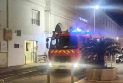 incendiu la hotelul majestic din Cannes FOTO X @ChrisBelicchi jfif