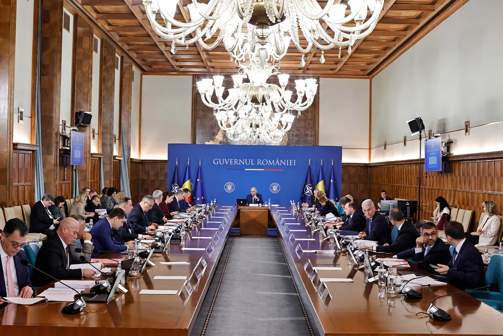 Guvernul a adoptat noi măsuri: schimbări la pensiile magistraților, rectificare bugetară și întărirea guvernanței întreprinderilor publice