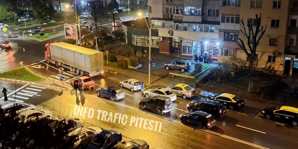 accident mortal Pitesti FOTO Faceb Infotrafic Pitesti jpg