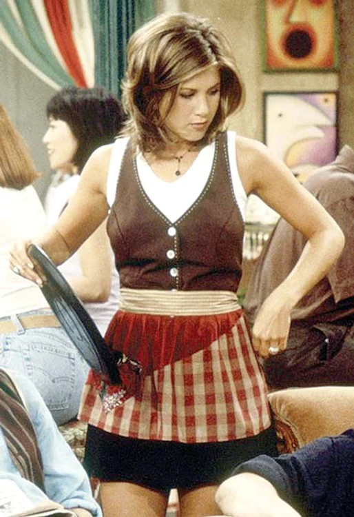 Jennifer Aniston (45 de ani) a lucrat ca ospătăriţă în anii 1980