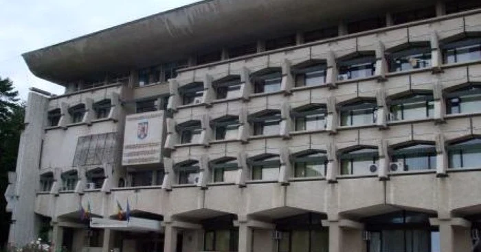 Sunetul scos de aparate este sinistru