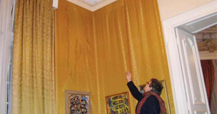 Peste 2.000 de obiecte de artă, expuse deteriorării