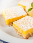 Desert de post  Prajitura cu lamaie  Sursa foto shutterstock 89567542 jpg