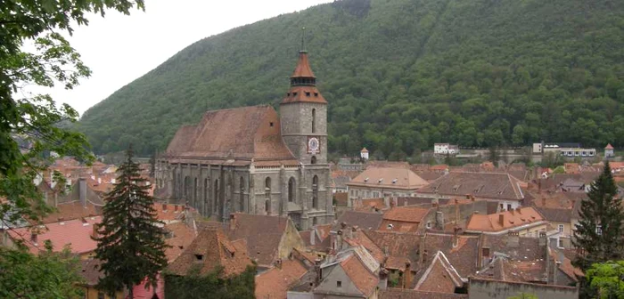 Biserica Neagră este cel mai fotografiat lăcaş de cult din Sud-Estul Europei. FOTOSimona Suciu.