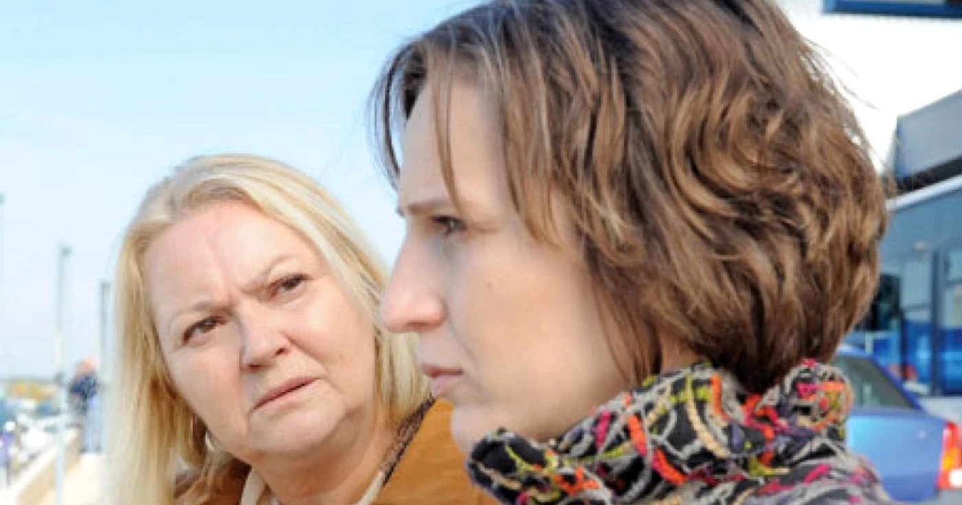 Ileana Cernat şi Ozana Oancea - mamă şi fiică în „Felicia, înainte de toate“