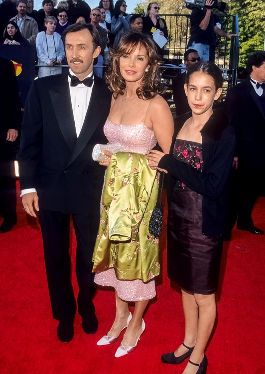 Jaclyn Smith în 1999, alături de soțul Brad Allen și de fiica lor, Spencer Richmond