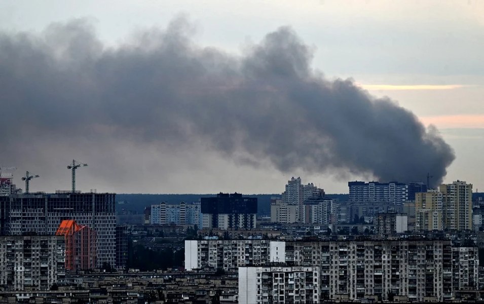Noi explozii la Kiev şi în alte oraşe ucrainene. Autoritățile spun că apărarea antiaeriană și-a făcut datoria