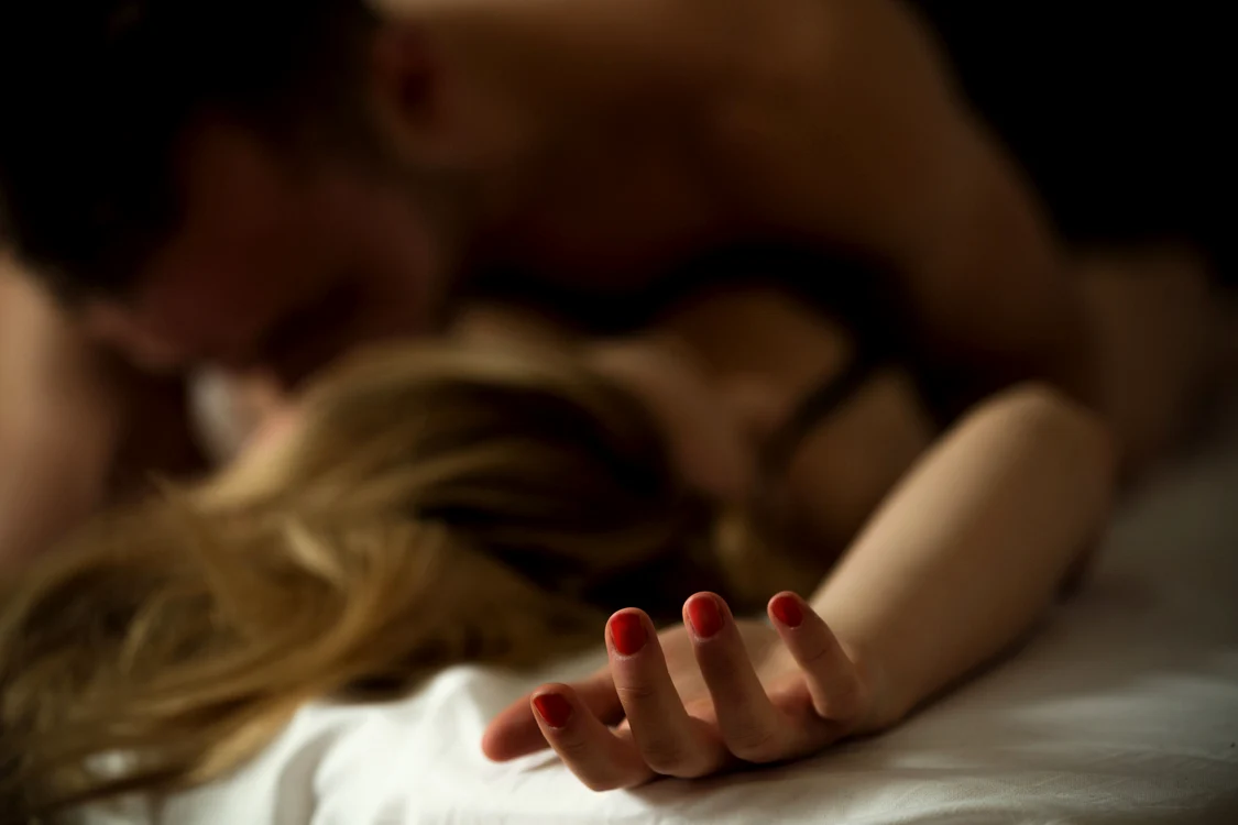 
    În timpul sexului, unele femei preferă să nu fac absolut nimic: aşteaptă doar să aibă parte de puţină plăcerefoto: 123RF  