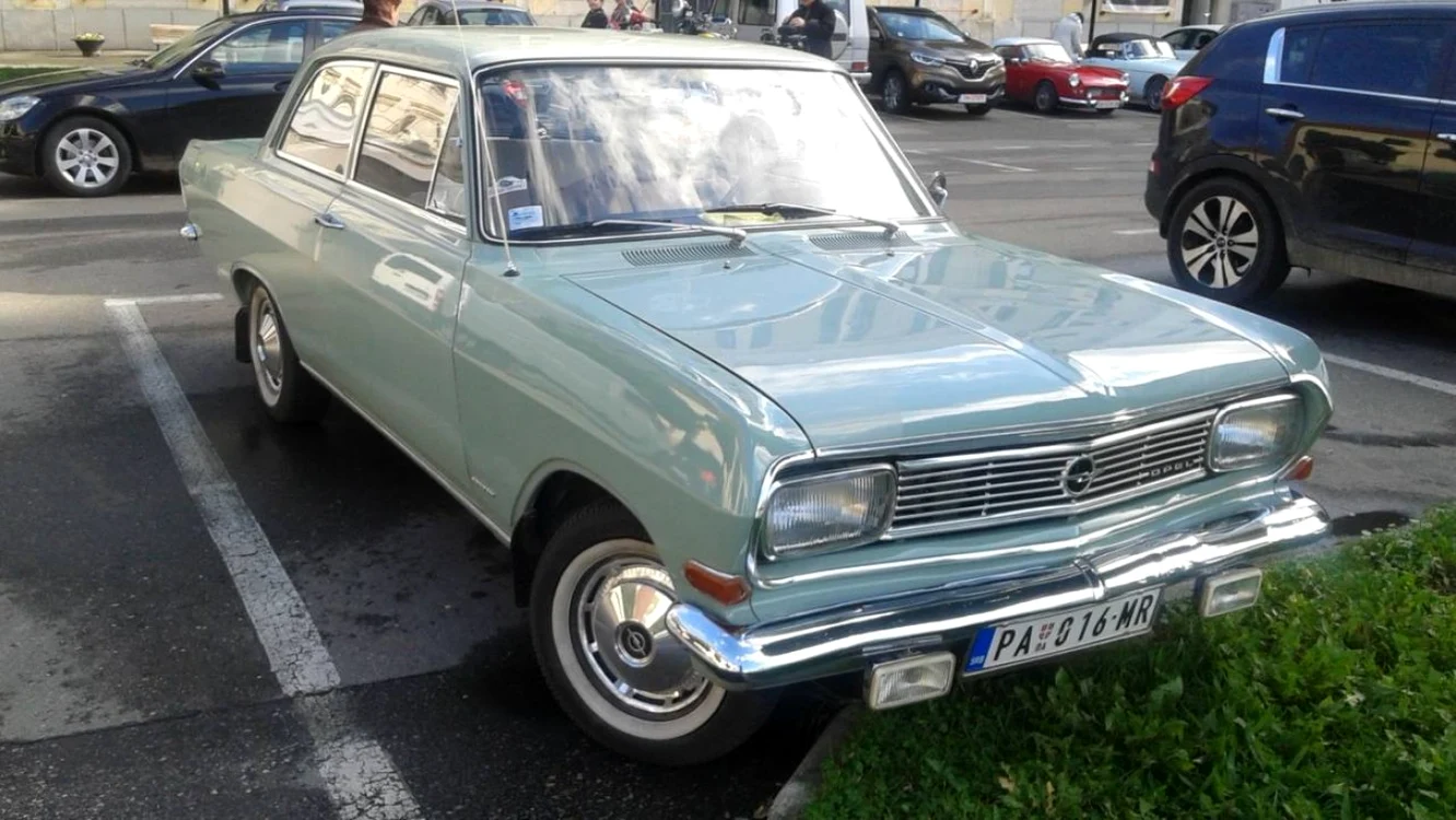Parada maşinilor de epocă la Timişoara FOTO Ştefan Both