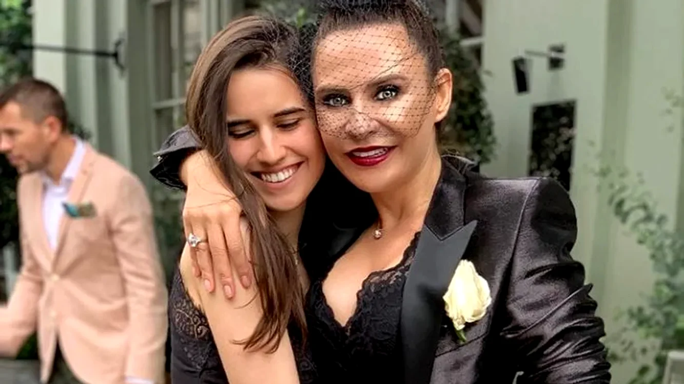 Adina Buzatu și Sara - Foto: social media