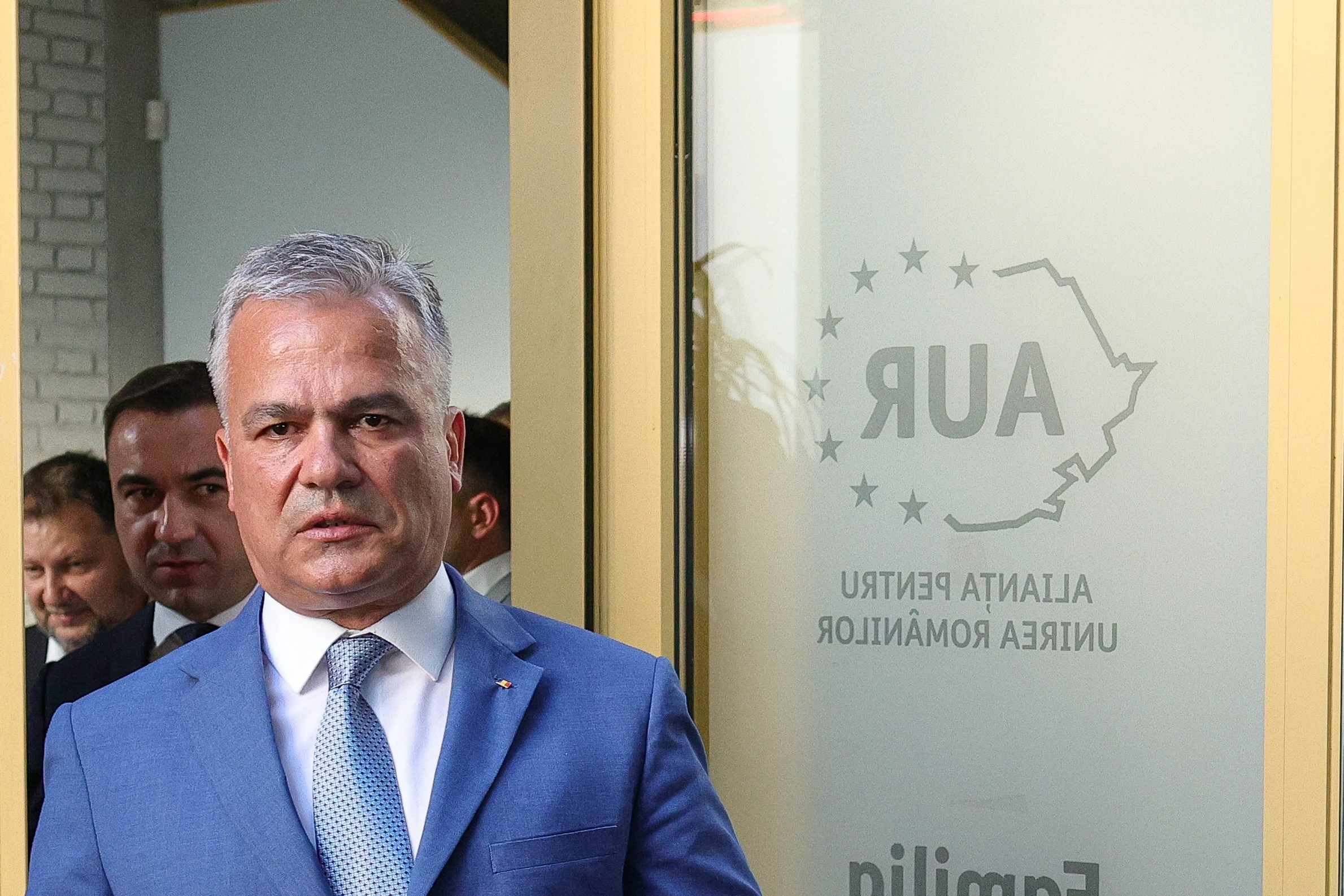 Efectele eșecului guvernului Veștea. Analiștii avertizează asupra unui scenariu extrem de riscant pentru președintele Nicușor Dan