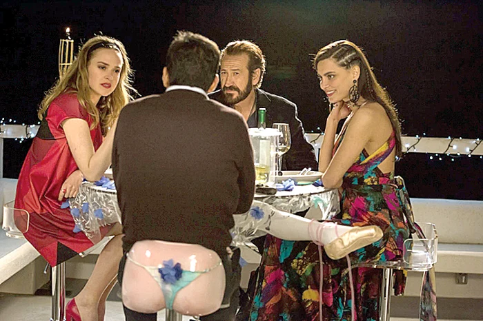 În film joacă și doi  actori șarmanți: Marco  Giallini și Edoardo Leo