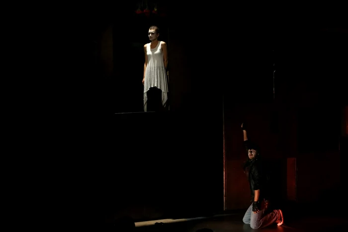 Omul cel bun din Seciuan foto Mihaela Marin