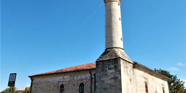 Geamia Ali Gazi Pasa din Babadag 7 jpg