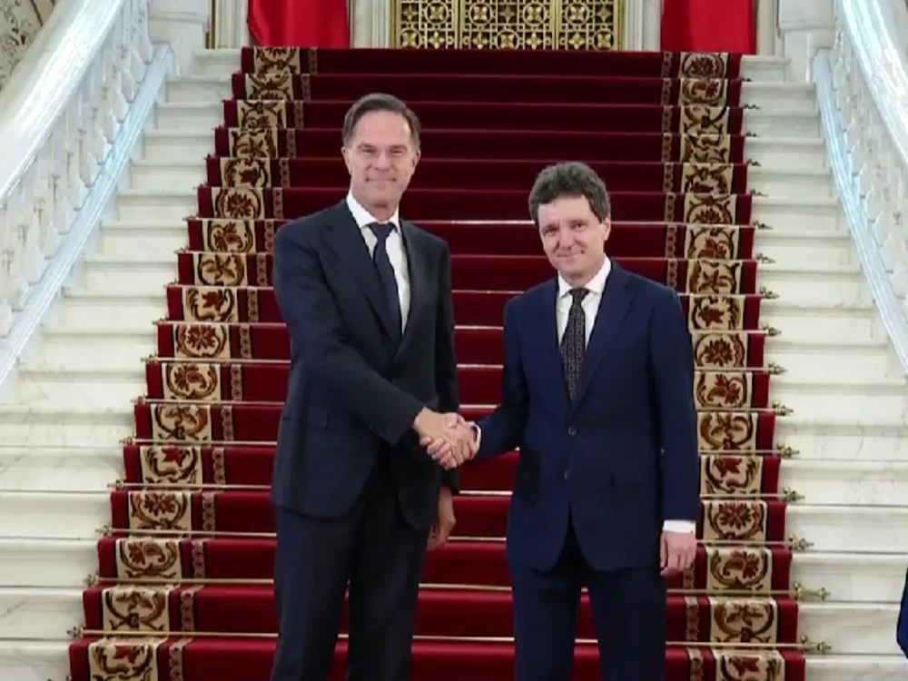 Nicușor Dan l-a primit pe Mark Rutte la Cotroceni. Secretarul general al NATO se va întâlni și cu premierul Bolojan