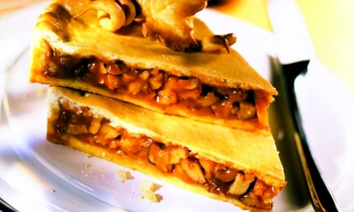 tarta cu caramel si nuci 580x400 jpeg
