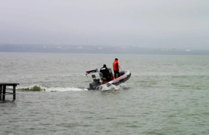 Căutări pe Lacul Siutghiol FOTO ISU Dobrogea