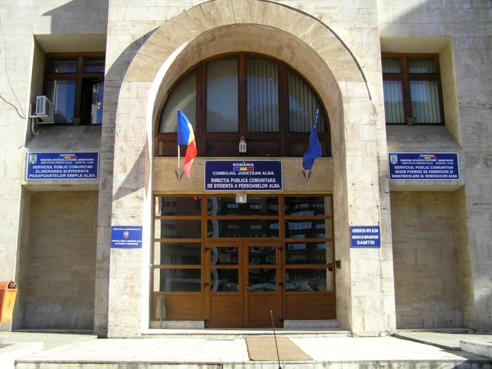 Sediul Serviciului Paşapoarte Alba. Foto Adevărul
