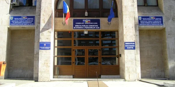 pasapoarte alba