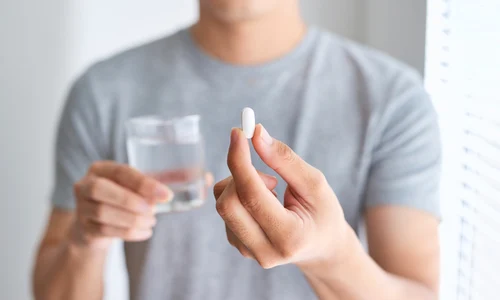 1 persoana medicament jpg jpeg