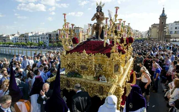 Tradiţiile pascale în Spania. FOTO weeebay.com