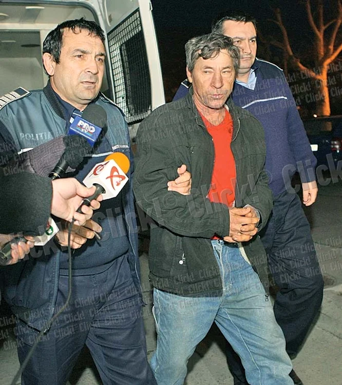 
    Simion Ivan a fost arestat la  sfârșitul lunii noiembrie 2011, la  câteva zile de la comiterea crimei  