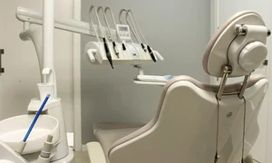 implant dentar (2) jpg