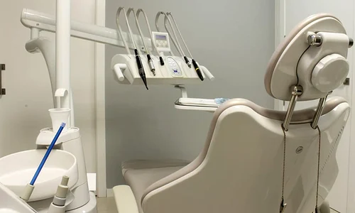 implant dentar (2) jpg