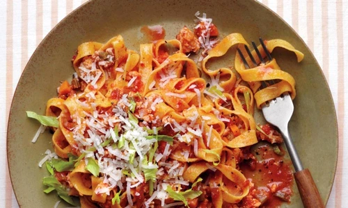 Spaghete bolognese cu pui Martha Stewart jpeg