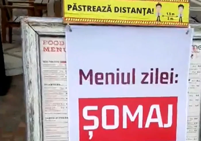 Angajații teraselor au servit azi, timp de o oră, un „meniu” mai puțin obișnuit