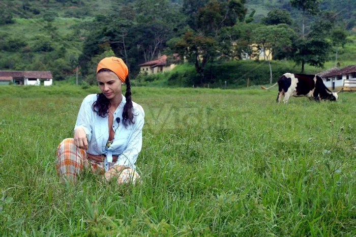 Ramona, într-un moment de relaxare, departe de agitaţia de la fermă
