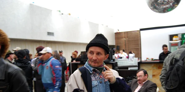 La sediul  AJOFM zeci de oameni întreabă zilnic ce locuri de munca sunt disponibile