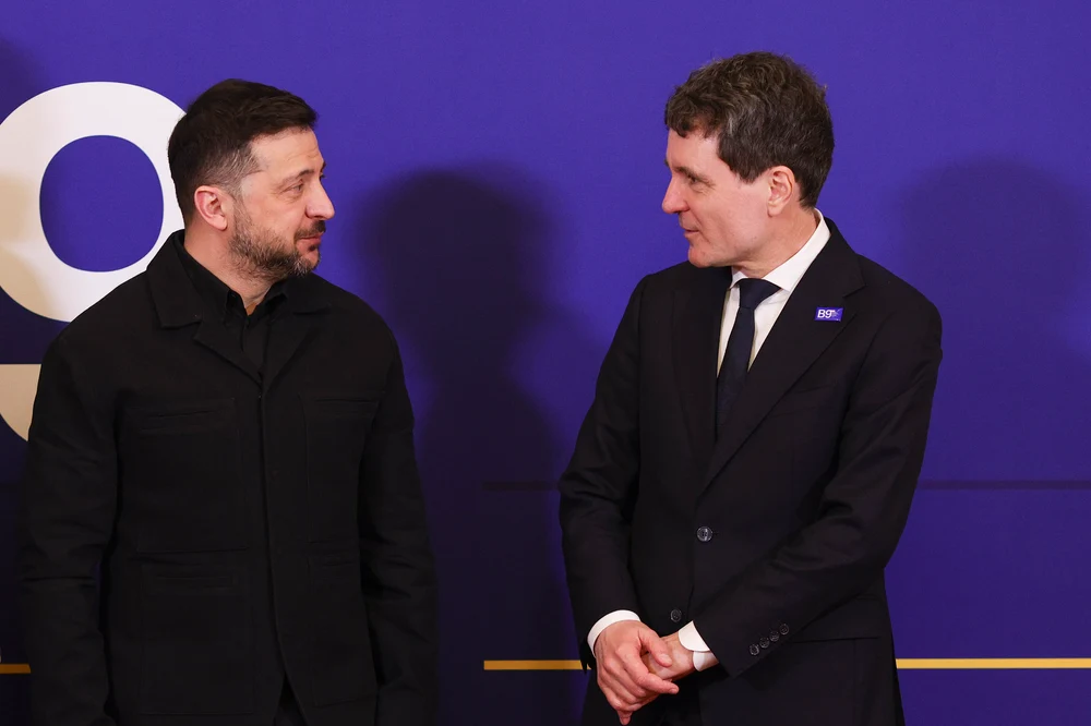 Nicușor Dan, discuție cu Zelenski după drona căzută pe un bloc din Galați: România și Ucraina accelerează producția comună de drone