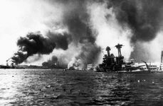 Apãrarea antiaerianã la Pearl Harbor jpeg