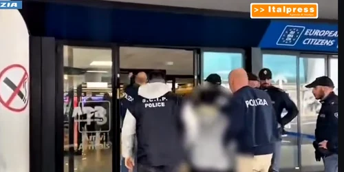 romani arestati pentru agresarea unui uoutuber la roma captura Youtube Il Matino png