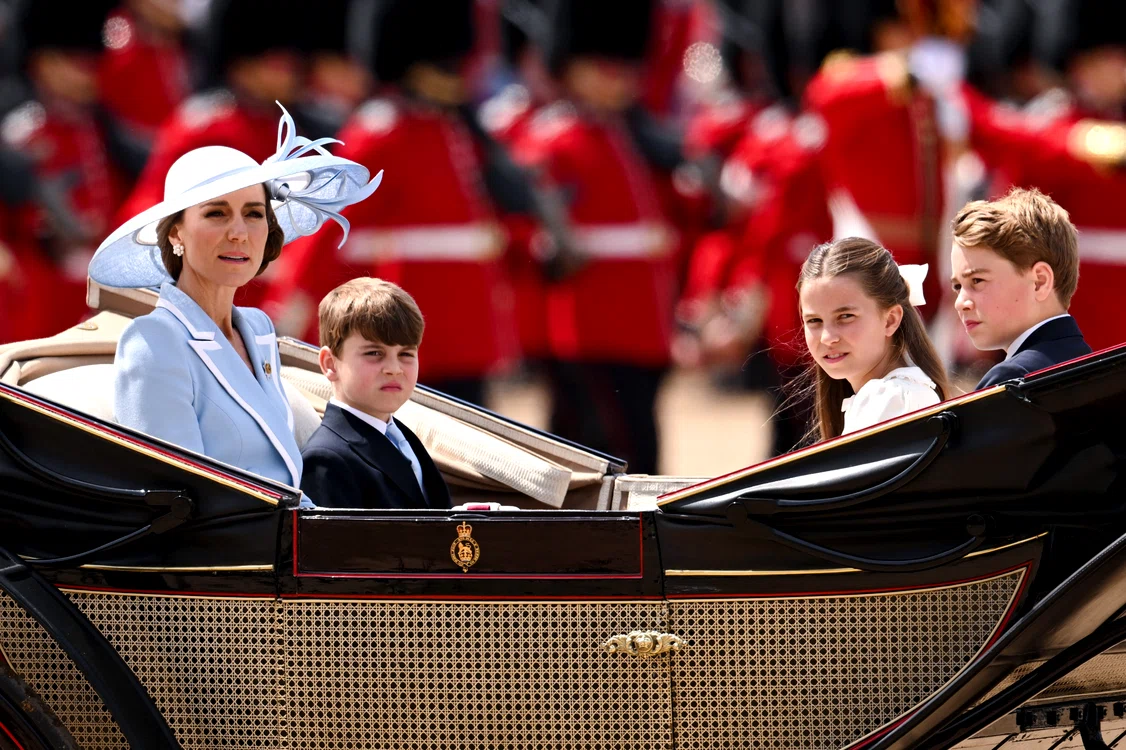 Prințesa Kate, Prințul George, Prințesa Charlotte și Prințul Louis la Trooping the Colour 2026   GettyImages 2281372100 jpg
