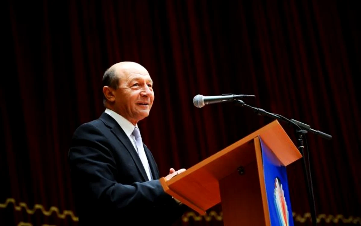 
    Traian Băsescu  