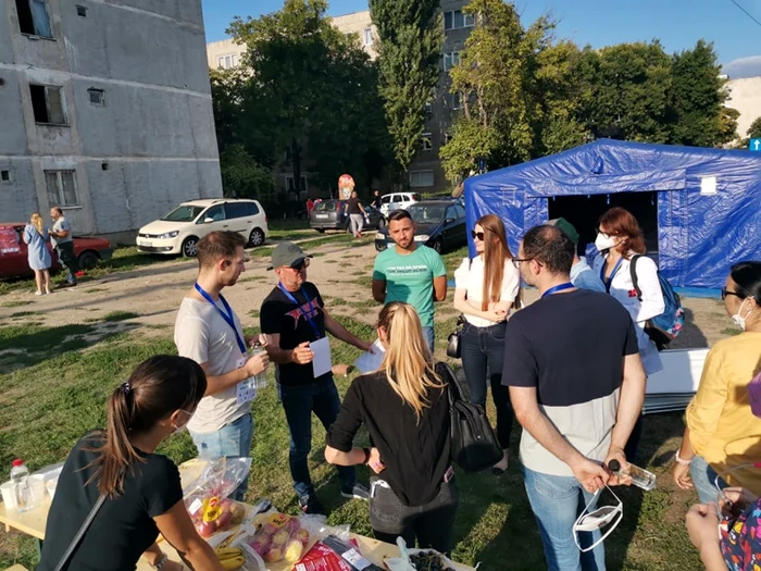 Caravana medicală în cartierul Blaşcovici FOTO Ş.Both