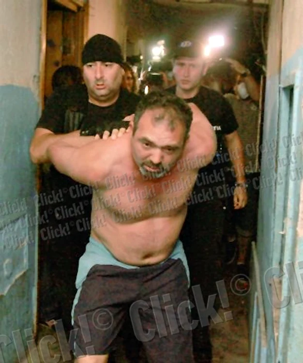 Evacuaţii certă- reţi au fost imobilizaţi de poliţişti
