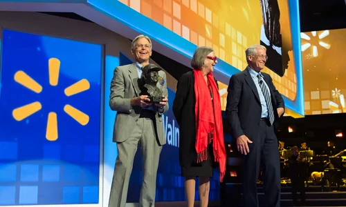 familia Walton, fondatorii walmart foto x @nealtaparia png