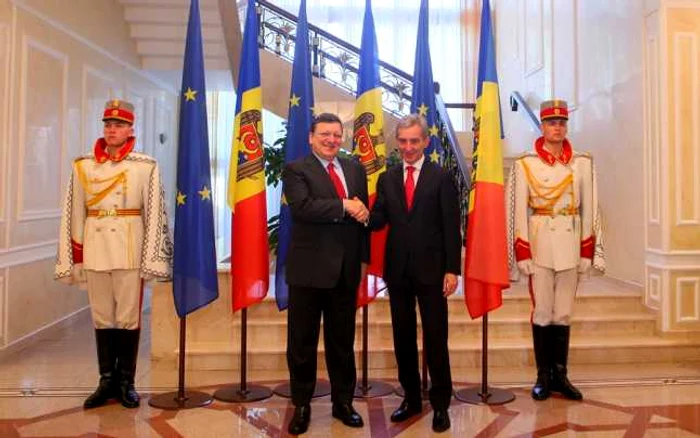 Iurie Leancă şi Jose Manuel Barroso, la Chişinău FOTO: gov.md