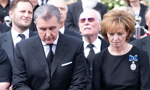 Principele Radu si Majestatea Sa Margareta in doliu la inmormantarea Reginei Ana, Familia Regala in doliu   Casa Majestății Sale (5) jpg