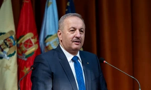 vasile dincu ministrul apararii jpg