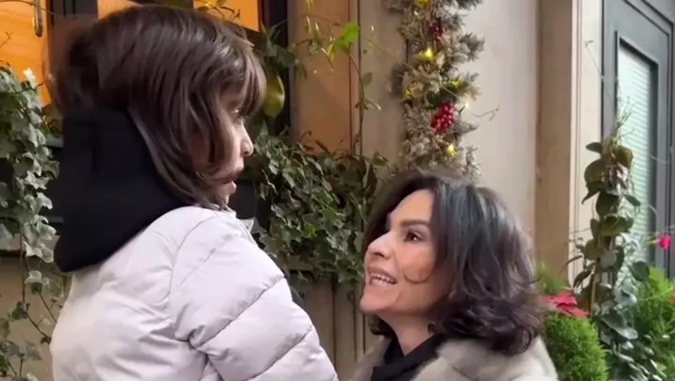 Ramona Bădescu și fiul ei, Ignazio