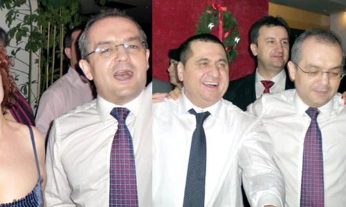 Premierul a şi cântat  împreună cu prietenii jpeg