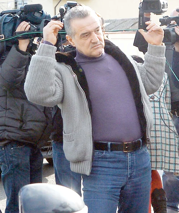 Gigi are totuşi un drum «secret» pe unde poate ieşi