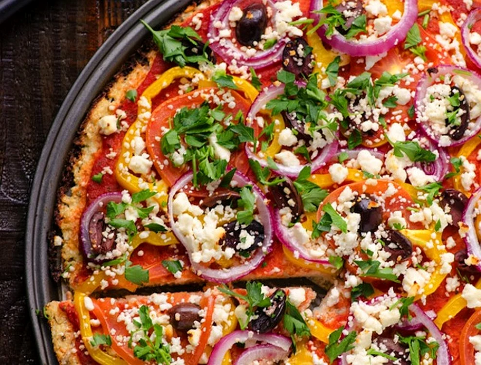 pizza mediteranean cu conopida jpeg